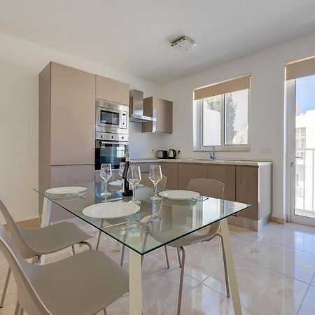 Modern 2Br Apartment In Central St Julian'S San Julián Exterior foto