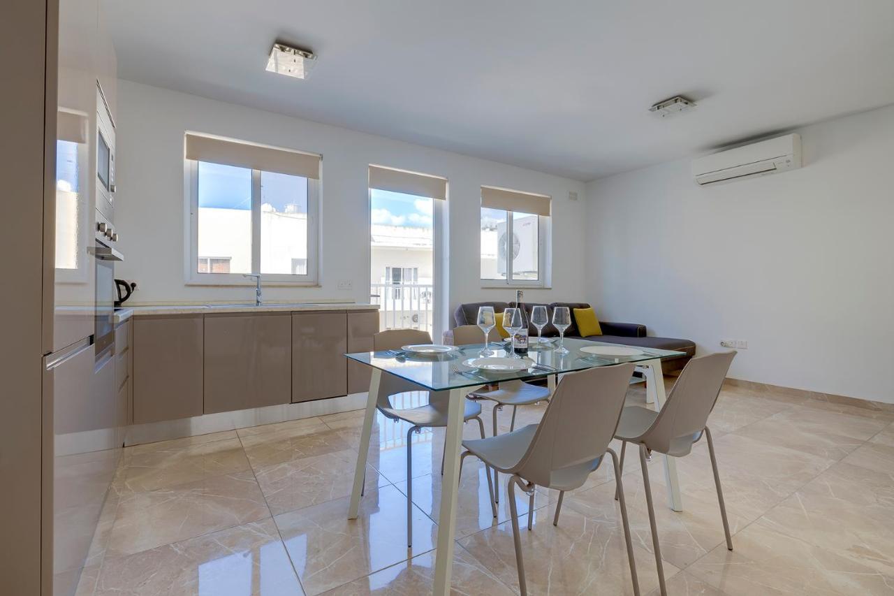 Modern 2Br Apartment In Central St Julian'S San Julián Exterior foto